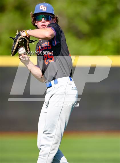 Thumbnail 1 in Grand Oaks vs Willis photogallery.