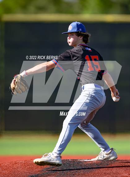 Thumbnail 1 in Grand Oaks vs Willis photogallery.