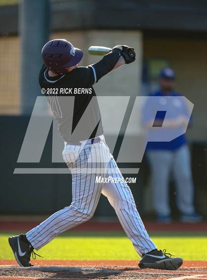 Thumbnail 1 in Grand Oaks vs Willis photogallery.
