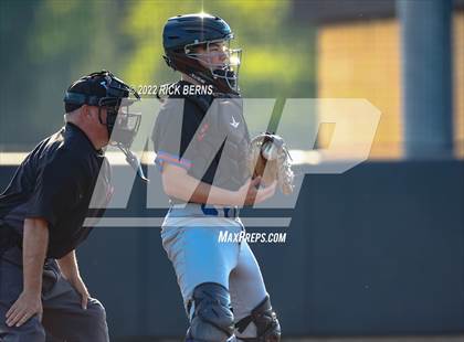 Thumbnail 2 in Grand Oaks vs Willis photogallery.