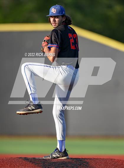 Thumbnail 2 in Grand Oaks vs Willis photogallery.