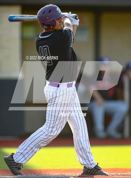 Thumbnail 1 in Grand Oaks vs Willis photogallery.