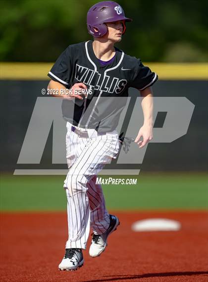 Thumbnail 3 in Grand Oaks vs Willis photogallery.