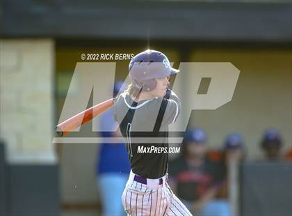 Thumbnail 3 in Grand Oaks vs Willis photogallery.