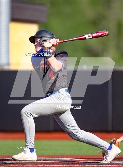 Thumbnail 1 in Grand Oaks vs Willis photogallery.