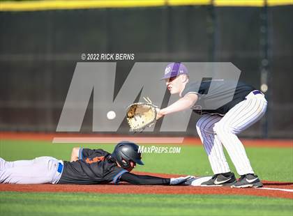 Thumbnail 3 in Grand Oaks vs Willis photogallery.