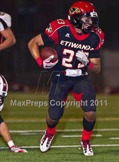 Thumbnail 3 in Glendora vs. Etiwanda photogallery.