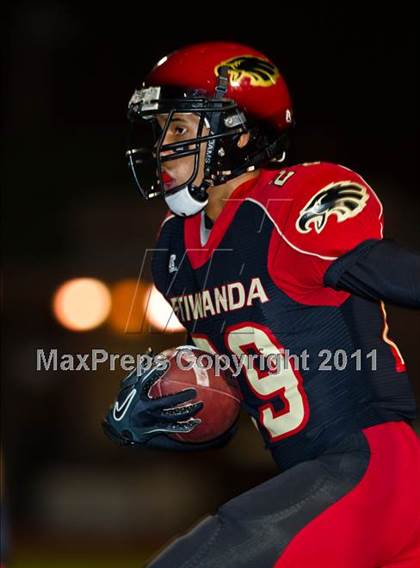 Thumbnail 2 in Glendora vs. Etiwanda photogallery.