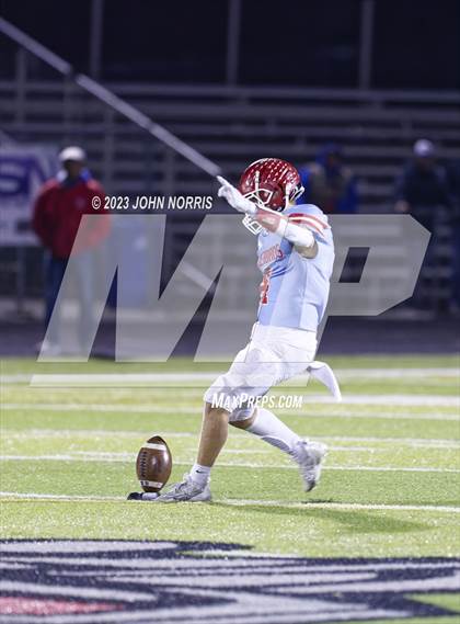 Thumbnail 2 in Crestview @ Lima Central Catholic (OHSAA Region 26 Regional Quarterfinal) photogallery.
