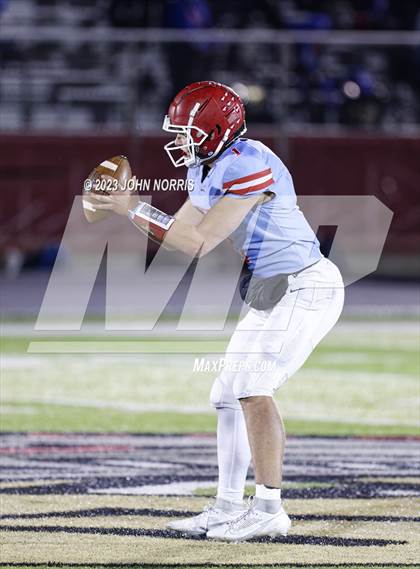 Thumbnail 1 in Crestview @ Lima Central Catholic (OHSAA Region 26 Regional Quarterfinal) photogallery.