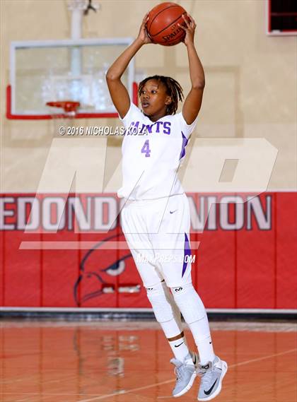 Thumbnail 2 in St. Anthony vs. Millikan (Battle of the Beach) photogallery.