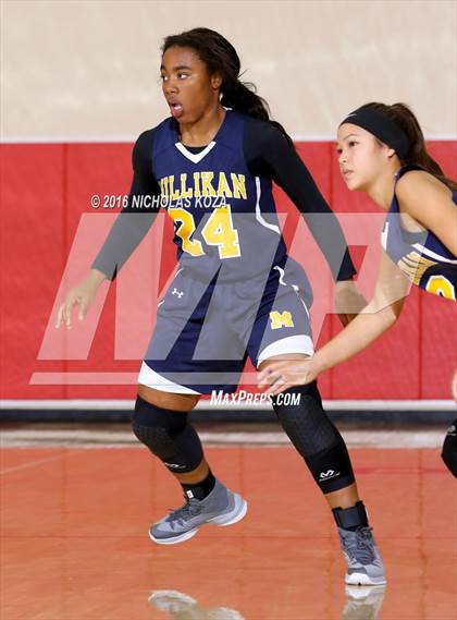 Thumbnail 3 in St. Anthony vs. Millikan (Battle of the Beach) photogallery.