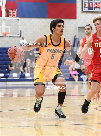 Thumbnail 2 in Cathedral Catholic @ San Ysidro photogallery.