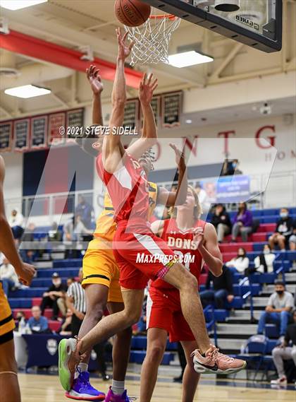 Thumbnail 3 in Cathedral Catholic @ San Ysidro photogallery.