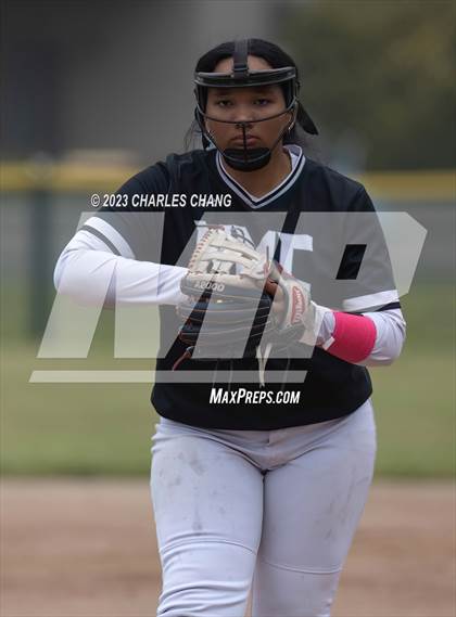 Thumbnail 1 in North Monterey County vs Aptos (Stevenson School) photogallery.