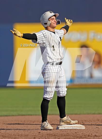 Thumbnail 3 in Avonworth vs. Neumann-Goretti (PIAA 3A Championship) photogallery.