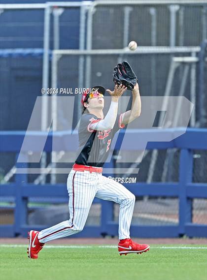 Thumbnail 2 in Avonworth vs. Neumann-Goretti (PIAA 3A Championship) photogallery.