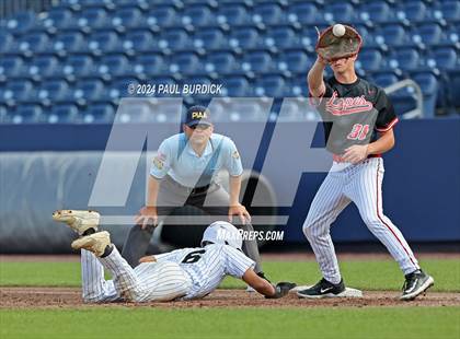 Thumbnail 3 in Avonworth vs. Neumann-Goretti (PIAA 3A Championship) photogallery.