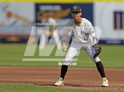 Thumbnail 2 in Avonworth vs. Neumann-Goretti (PIAA 3A Championship) photogallery.