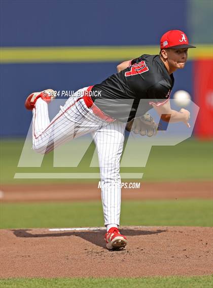 Thumbnail 3 in Avonworth vs. Neumann-Goretti (PIAA 3A Championship) photogallery.
