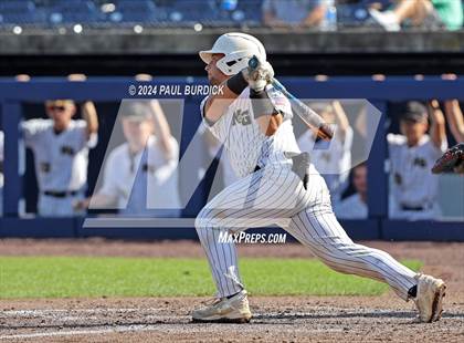 Thumbnail 1 in Avonworth vs. Neumann-Goretti (PIAA 3A Championship) photogallery.
