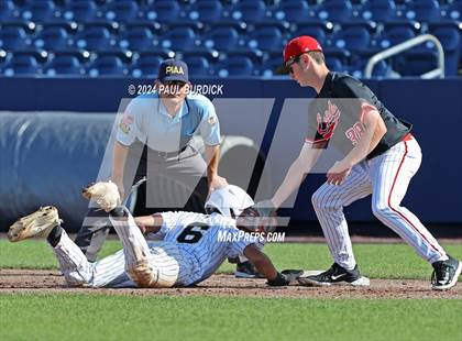 Thumbnail 3 in Avonworth vs. Neumann-Goretti (PIAA 3A Championship) photogallery.