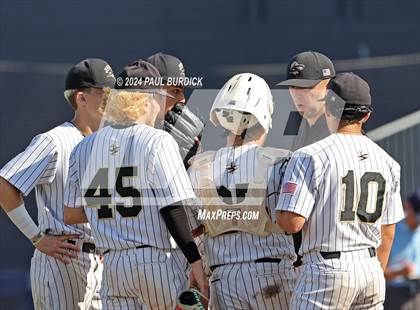 Thumbnail 1 in Avonworth vs. Neumann-Goretti (PIAA 3A Championship) photogallery.