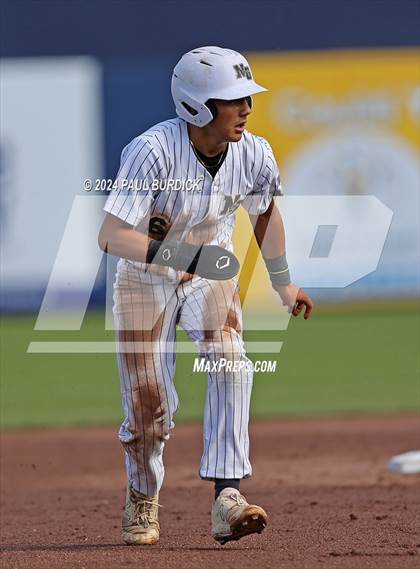 Thumbnail 2 in Avonworth vs. Neumann-Goretti (PIAA 3A Championship) photogallery.