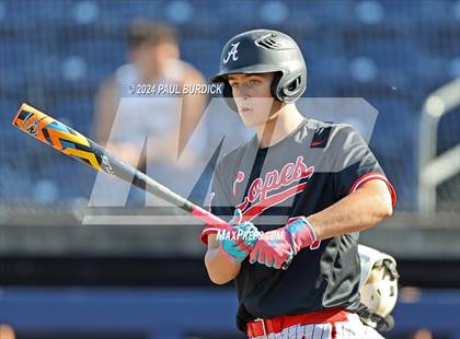 Thumbnail 1 in Avonworth vs. Neumann-Goretti (PIAA 3A Championship) photogallery.