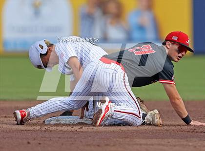 Thumbnail 1 in Avonworth vs. Neumann-Goretti (PIAA 3A Championship) photogallery.