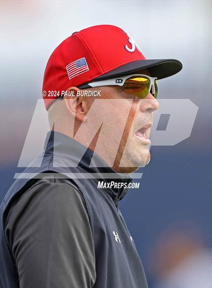 Thumbnail 3 in Avonworth vs. Neumann-Goretti (PIAA 3A Championship) photogallery.