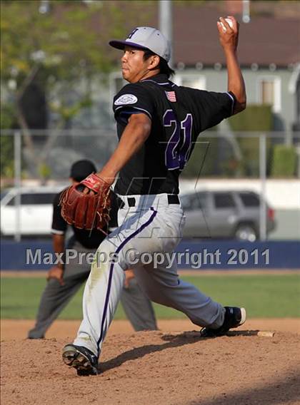 Thumbnail 1 in Hoover @ Burbank photogallery.