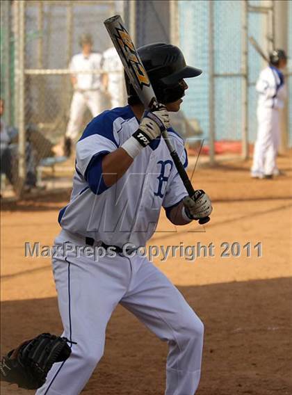 Thumbnail 3 in Hoover @ Burbank photogallery.