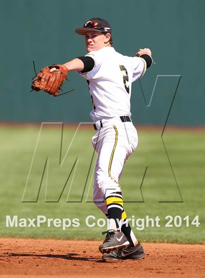 Thumbnail 2 in Riverton @ Cottonwood (UHSAA 5A Playoffs) photogallery.