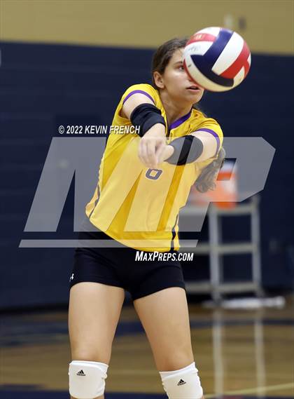 Thumbnail 2 in Sunrise Mountain @ Kellis photogallery.