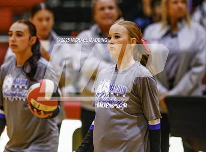 Thumbnail 1 in Hardin vs Warren (UIL Volleyball 3A DII Bi-District) photogallery.