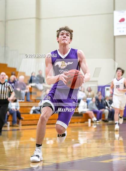 Thumbnail 1 in Lipscomb Academy @ Father Ryan photogallery.