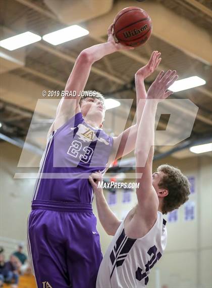 Thumbnail 2 in Lipscomb Academy @ Father Ryan photogallery.