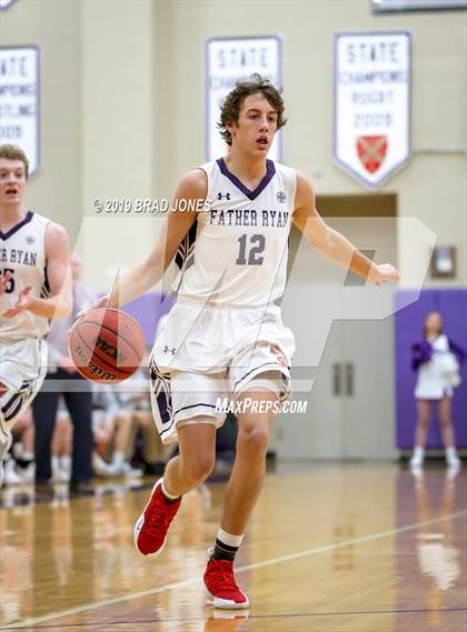 Thumbnail 2 in Lipscomb Academy @ Father Ryan photogallery.