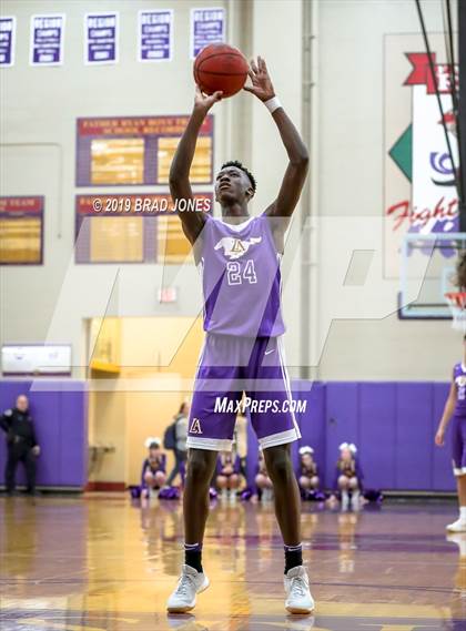 Thumbnail 3 in Lipscomb Academy @ Father Ryan photogallery.