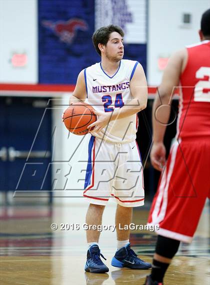 Thumbnail 1 in Carter-Riverside @ Grapevine photogallery.