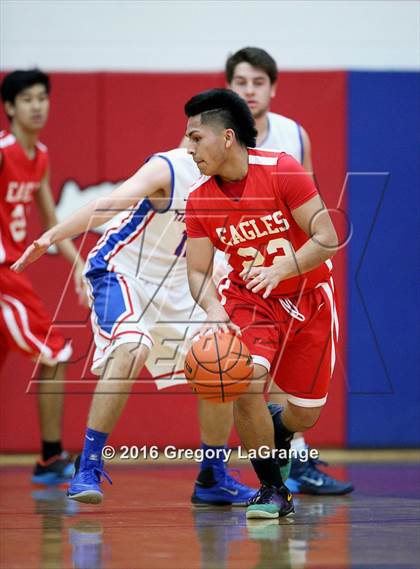 Thumbnail 2 in Carter-Riverside @ Grapevine photogallery.