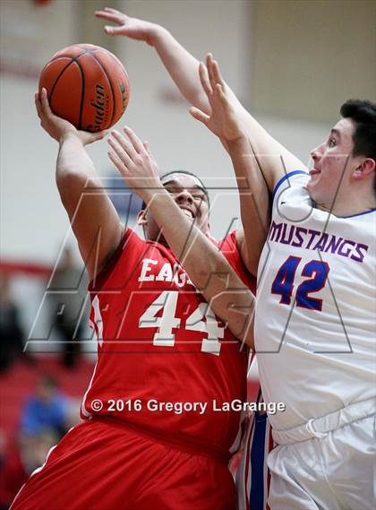 Thumbnail 2 in Carter-Riverside @ Grapevine photogallery.