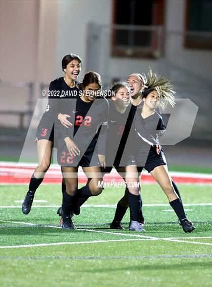 Thumbnail 2 in Morro Bay vs. Santa Maria (CIF CCS Semifinal) photogallery.