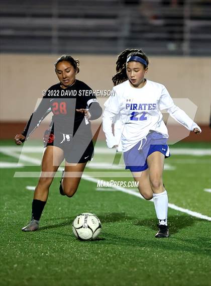 Thumbnail 1 in Morro Bay vs. Santa Maria (CIF CCS Semifinal) photogallery.