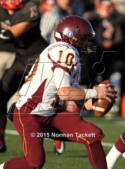 Thumbnail 2 in Attica vs. Victoria (KSHSAA 8-Man Division II Final) photogallery.