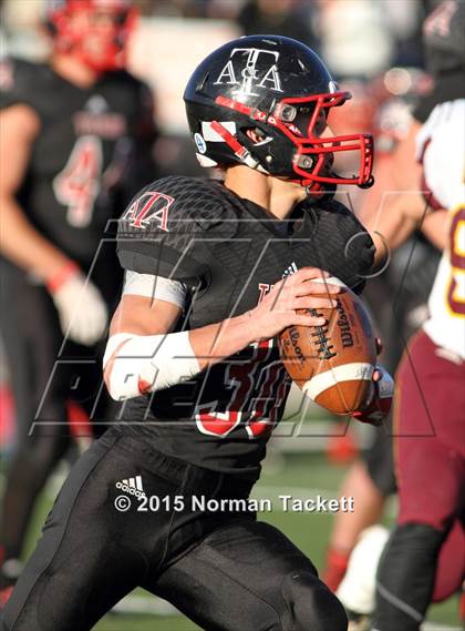 Thumbnail 3 in Attica vs. Victoria (KSHSAA 8-Man Division II Final) photogallery.