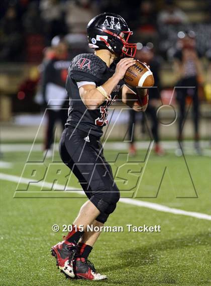 Thumbnail 2 in Attica vs. Victoria (KSHSAA 8-Man Division II Final) photogallery.