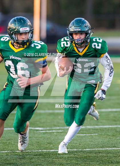 Thumbnail 1 in Woodgrove @ Loudoun Valley photogallery.