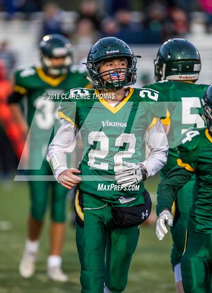 Thumbnail 1 in Woodgrove @ Loudoun Valley photogallery.